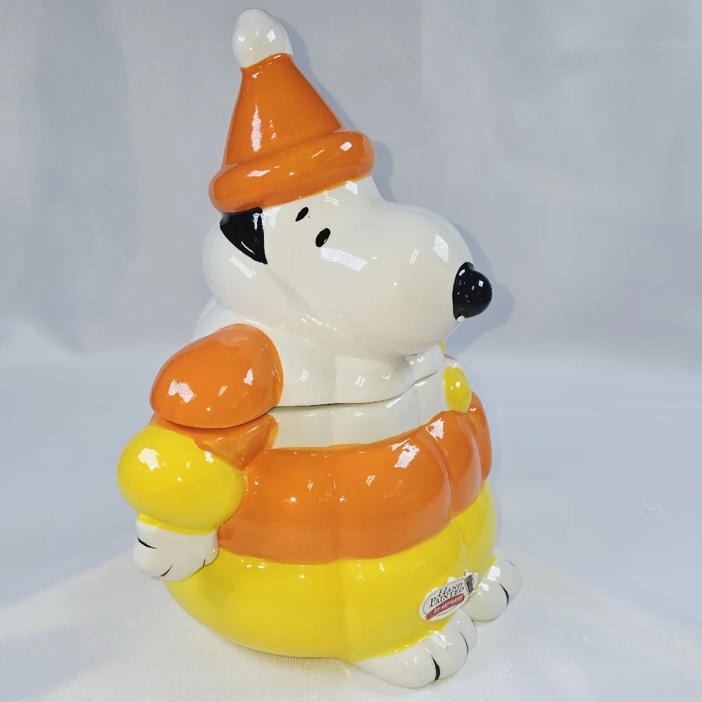 Peanuts | Snoopy Candy Corn Puffer Jacket 11 Inch Cookie Jar NEW IN BOX!